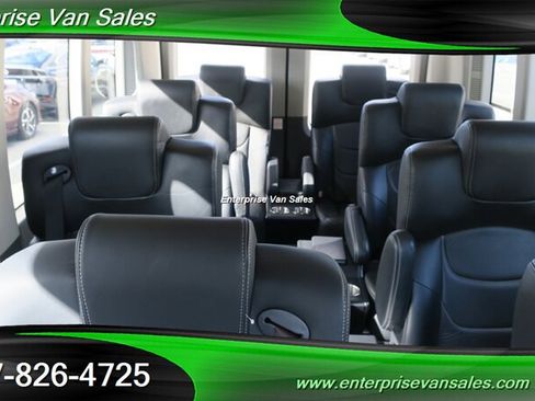Used 2023 Ford Transit 350 XLT RWD image 2