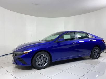 New 2025 Hyundai Elantra Blue