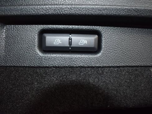 New 2025 Lincoln Corsair Reserve image 25