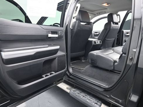 Used 2019 Toyota Tundra Limited w/ Limited Premium Package AWD/4WD image 17