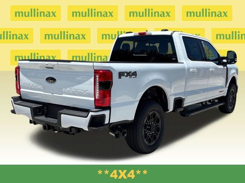 New 2026 Ford F250 Lariat w/ Black Appearance Package AWD/4WD image 4
