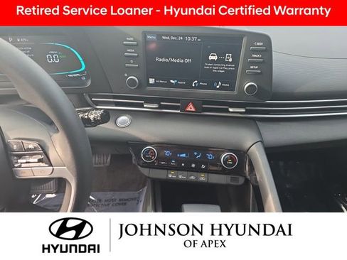 Certified 2025 Hyundai Elantra Blue image 28