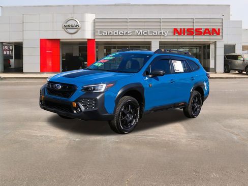 Used 2025 Subaru Outback Wilderness image 7