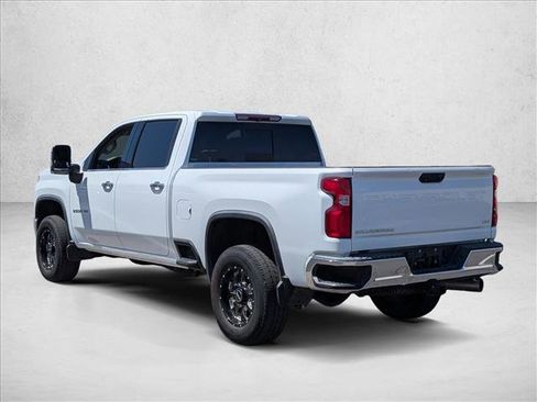 Used 2021 Chevrolet Silverado 2500 LTZ w/ LTZ Convenience Package AWD/4WD image 7