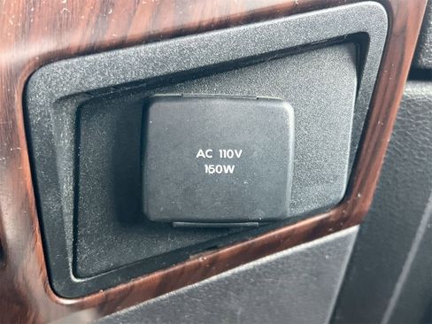 Used 2016 Ford F350 Lariat w/ Lariat Ultimate Package image 30