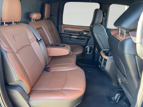 Used 2022 RAM 3500 Limited image 33