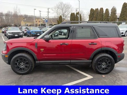 Used 2025 Ford Bronco Sport Badlands image 5