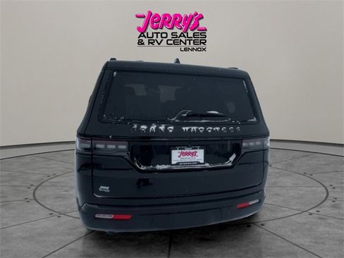 Used 2025 Jeep Grand Wagoneer Series III w/ Rear Seat Video Group 1 image 4