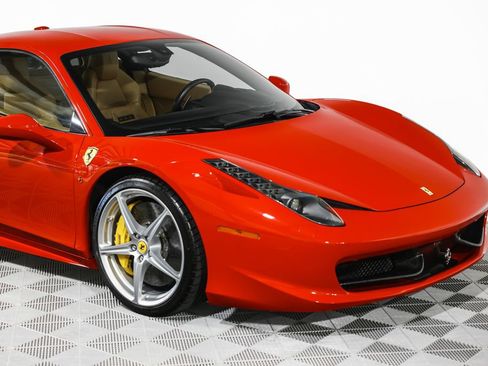 Used 2010 Ferrari 458 Italia Coupe RWD image 7