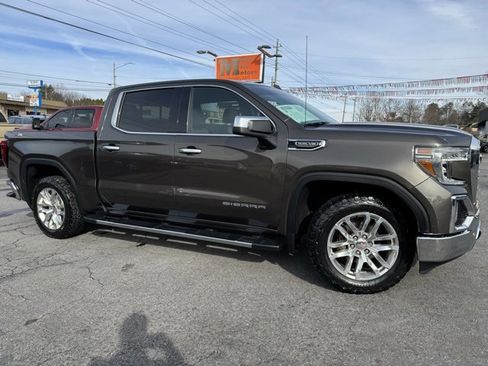 Used 2019 GMC Sierra 1500 SLT image 1