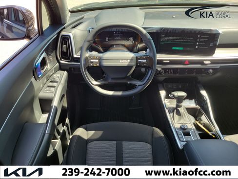 New 2026 Kia Sorento LX FWD image 15