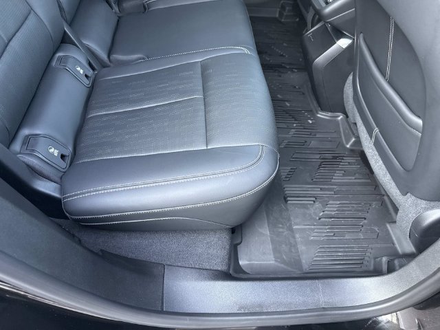 Certified 2024 Cadillac Lyriq Sport w/ LPO, Floor Liner Package AWD/4WD image 22