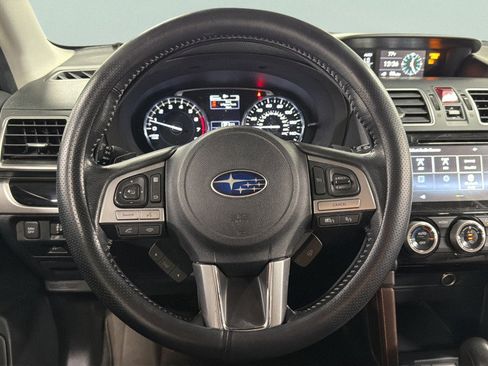 Used 2017 Subaru Forester 2.0XT Touring AWD/4WD image 38