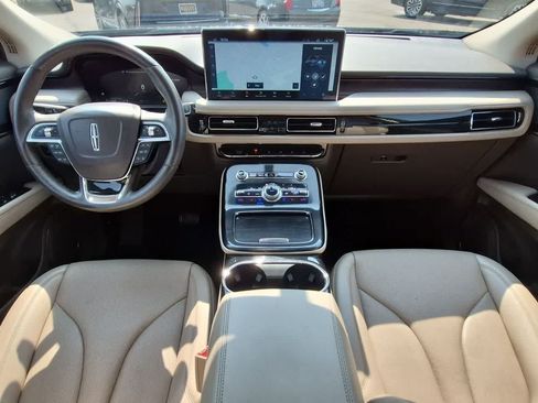 Used 2022 Lincoln Nautilus Reserve w/ Cargo Utility Package AWD/4WD image 15