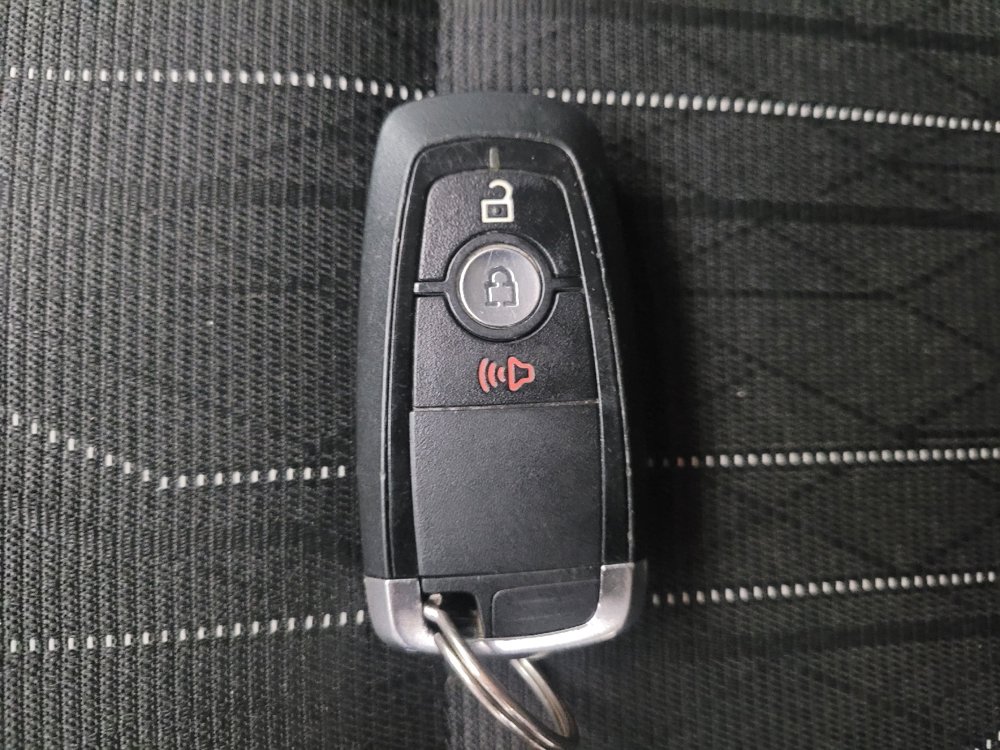 Used 2018 Ford EcoSport SE w/ SE Convenience Package FWD image 32