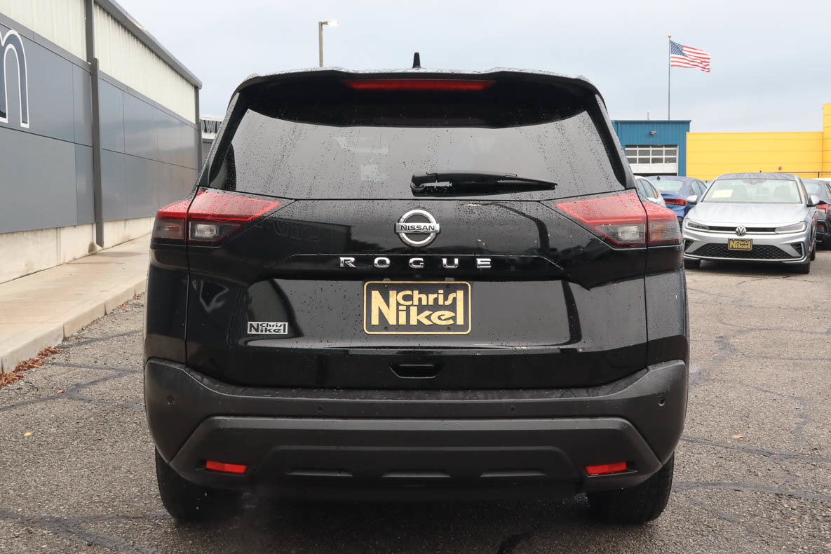 Used 2021 Nissan Rogue S FWD image 5