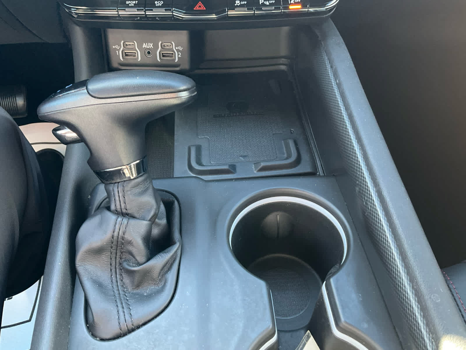 Used 2021 Dodge Durango R/T w/ Technology Group AWD/4WD image 13