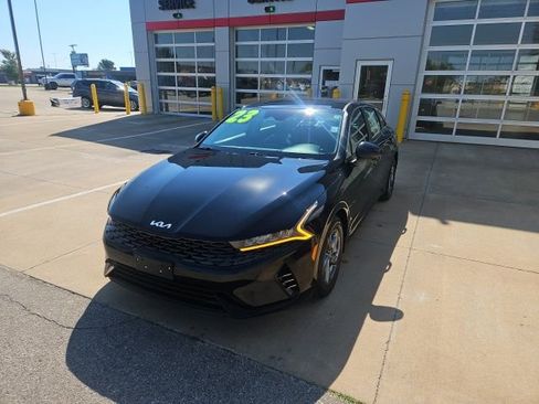 Used 2023 Kia K5 LXS image 3