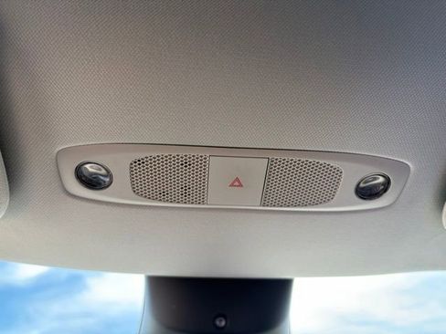 Used 2023 Tesla Model Y Long Range image 20