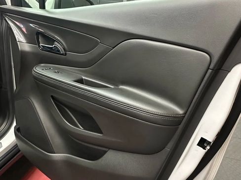 Used 2017 Buick Encore Preferred w/ Experience Buick Package image 28