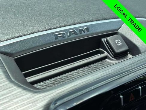 Used 2023 RAM 1500 Laramie AWD/4WD image 18