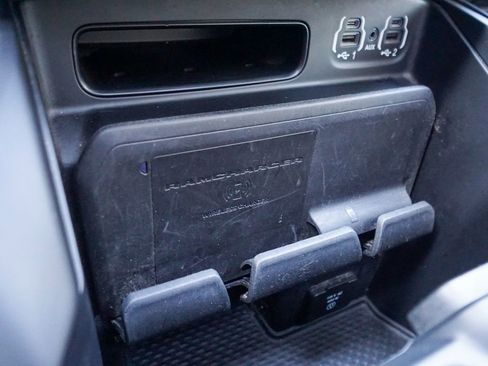 Used 2019 RAM 2500 Limited image 32