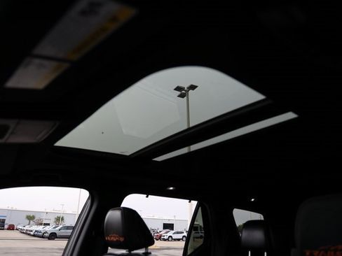 Certified 2025 Honda Pilot TrailSport image 11