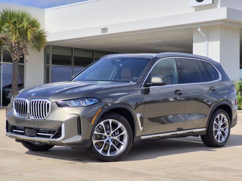 New 2026 BMW X5 xDrive40i w/ Climate Comfort Package AWD/4WD image 1