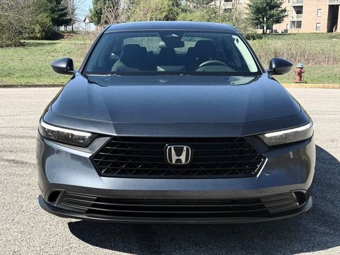 Used 2024 Honda Accord EX image 31