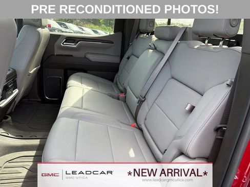 Used 2023 GMC Sierra 1500 SLT w/ SLT Premium Plus Package AWD/4WD image 19