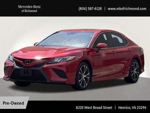 Used 2020 Toyota Camry SE w/ Convenience Package FWD image 1