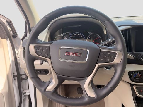 Used 2022 GMC Terrain Denali AWD/4WD image 15