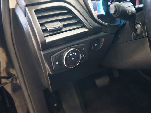 Used 2019 Ford Fusion Titanium image 30