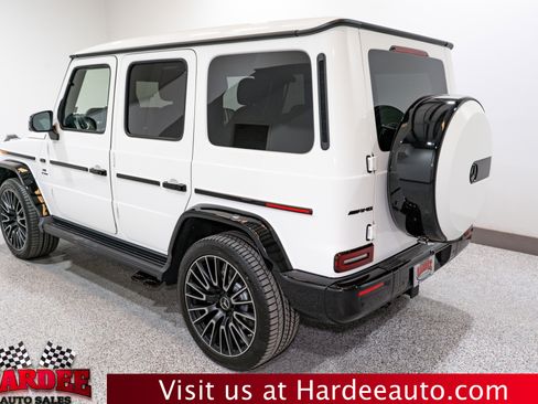 Used 2025 Mercedes-Benz G 63 AMG 4MATIC image 3