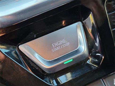 Used 2023 GMC Sierra 1500 Denali image 31