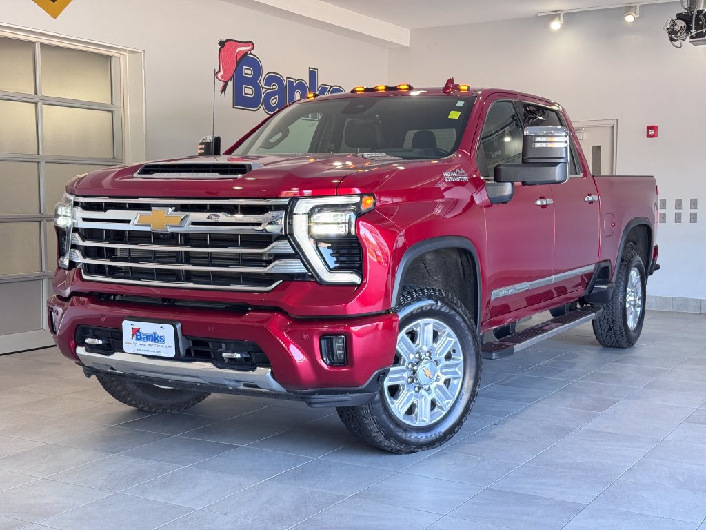 Certified 2025 Chevrolet Silverado 3500 High Country w/ Technology Package AWD/4WD image 2
