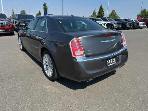 Used 2014 Chrysler 300 C w/ Beats Audio Group RWD image 3