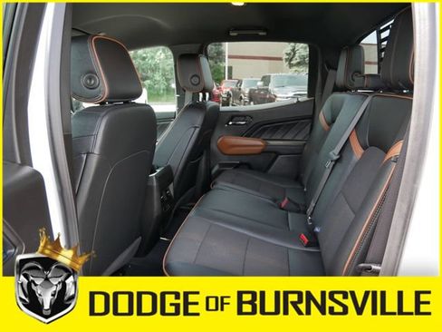 Used 2025 GMC Canyon AT4 AWD/4WD image 18
