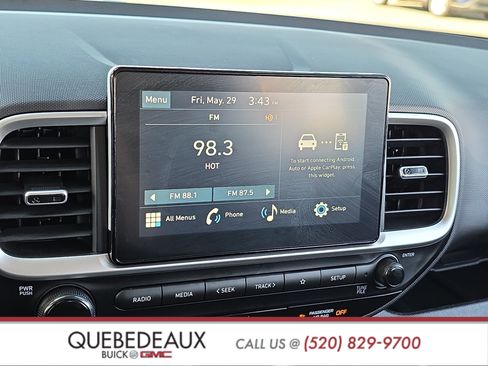 Used 2026 Hyundai Venue SE FWD image 18