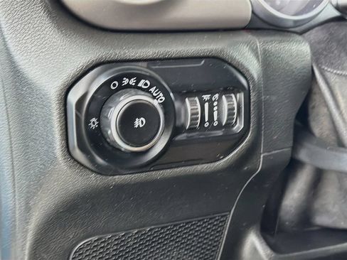 Used 2020 Jeep Wrangler Unlimited Rubicon AWD/4WD image 11