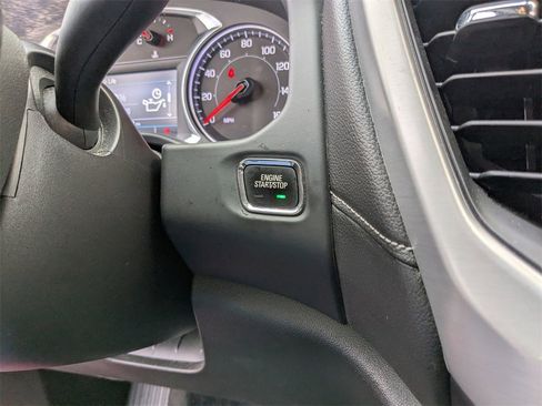 Certified 2023 GMC Acadia SLE w/ Driver Convenience Package image 22