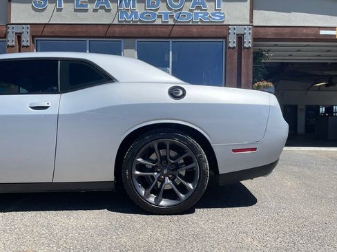 Used 2021 Dodge Challenger R/T Scat Pack RWD image 3