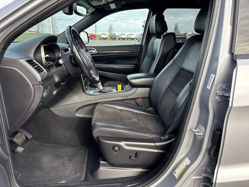 Used 2020 Jeep Grand Cherokee Altitude image 9