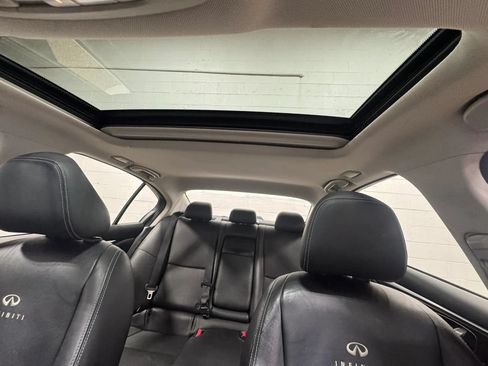 Used 2014 INFINITI Q50 Premium w/ Deluxe Touring Package AWD/4WD image 16