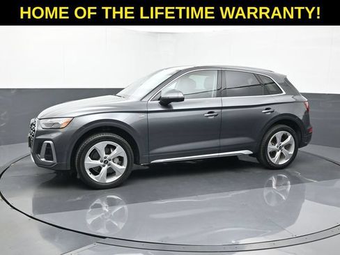 Used 2023 Audi Q5 2.0T Prestige w/ Prestige Package AWD/4WD image 3