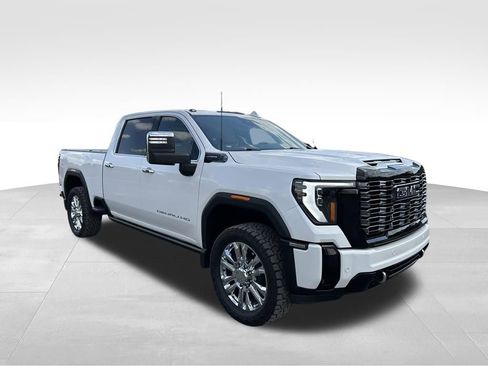 Used 2025 GMC Sierra 2500 Denali Ultimate AWD/4WD image 27