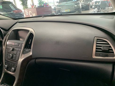 Used 2013 Buick Verano Premium FWD image 20