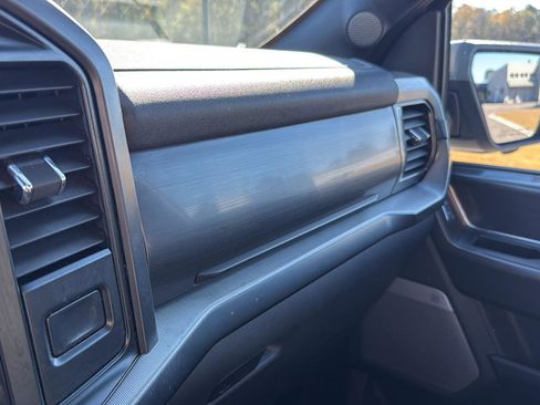 Used 2024 Ford F150 Lariat w/ FX4 Off-Road Package image 21