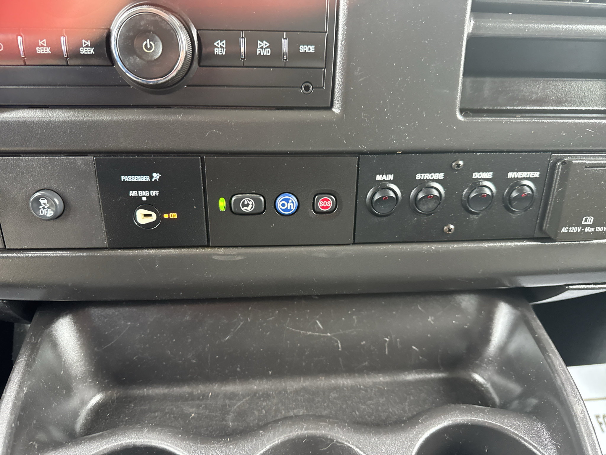 Used 2017 Chevrolet Express 2500 RWD image 19