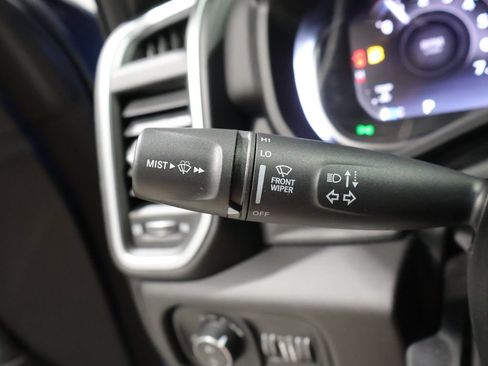 Used 2025 RAM 1500 Big Horn AWD/4WD image 33